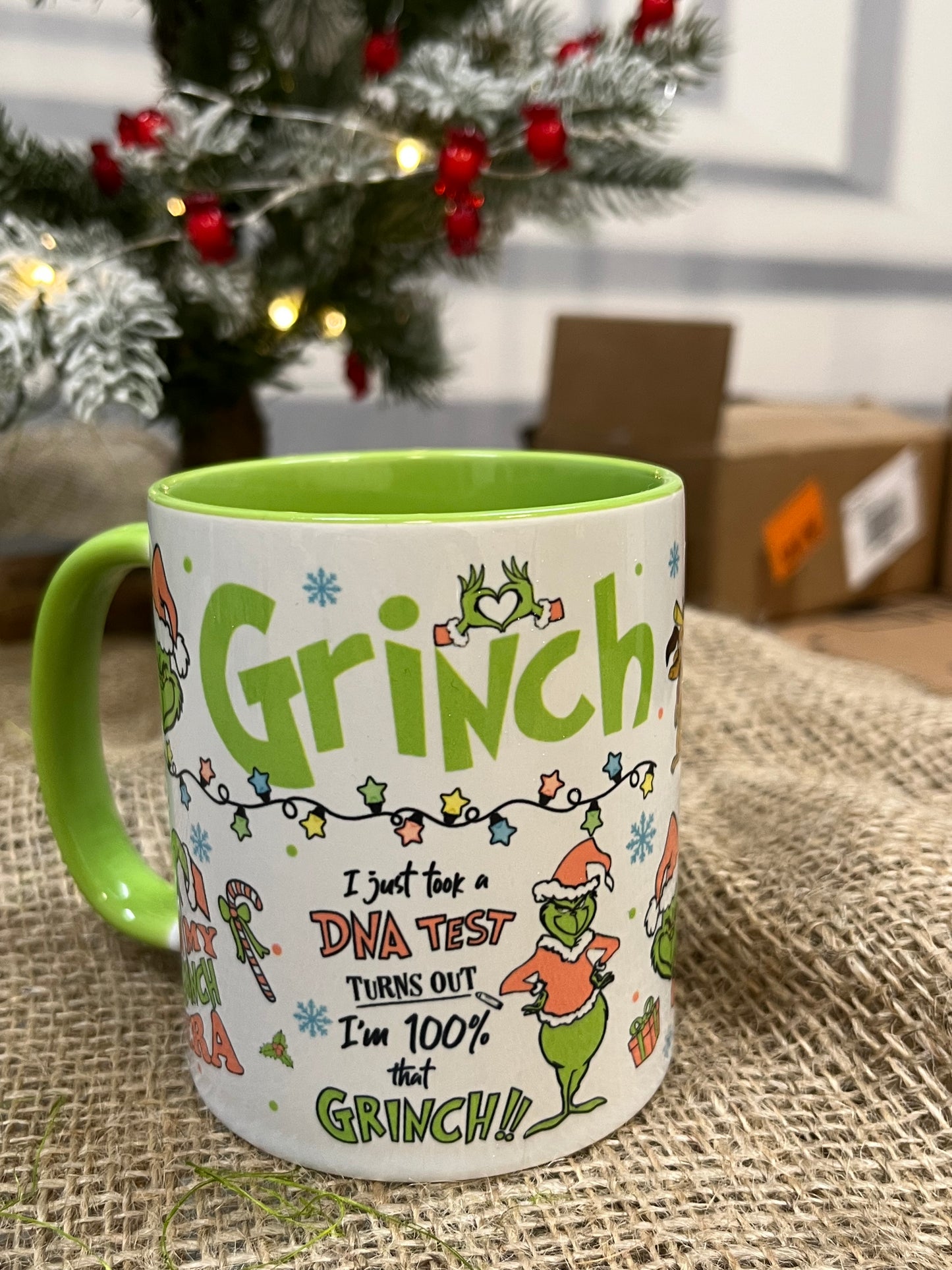 Tazza -Mug in ceramica Grinch Natalizio