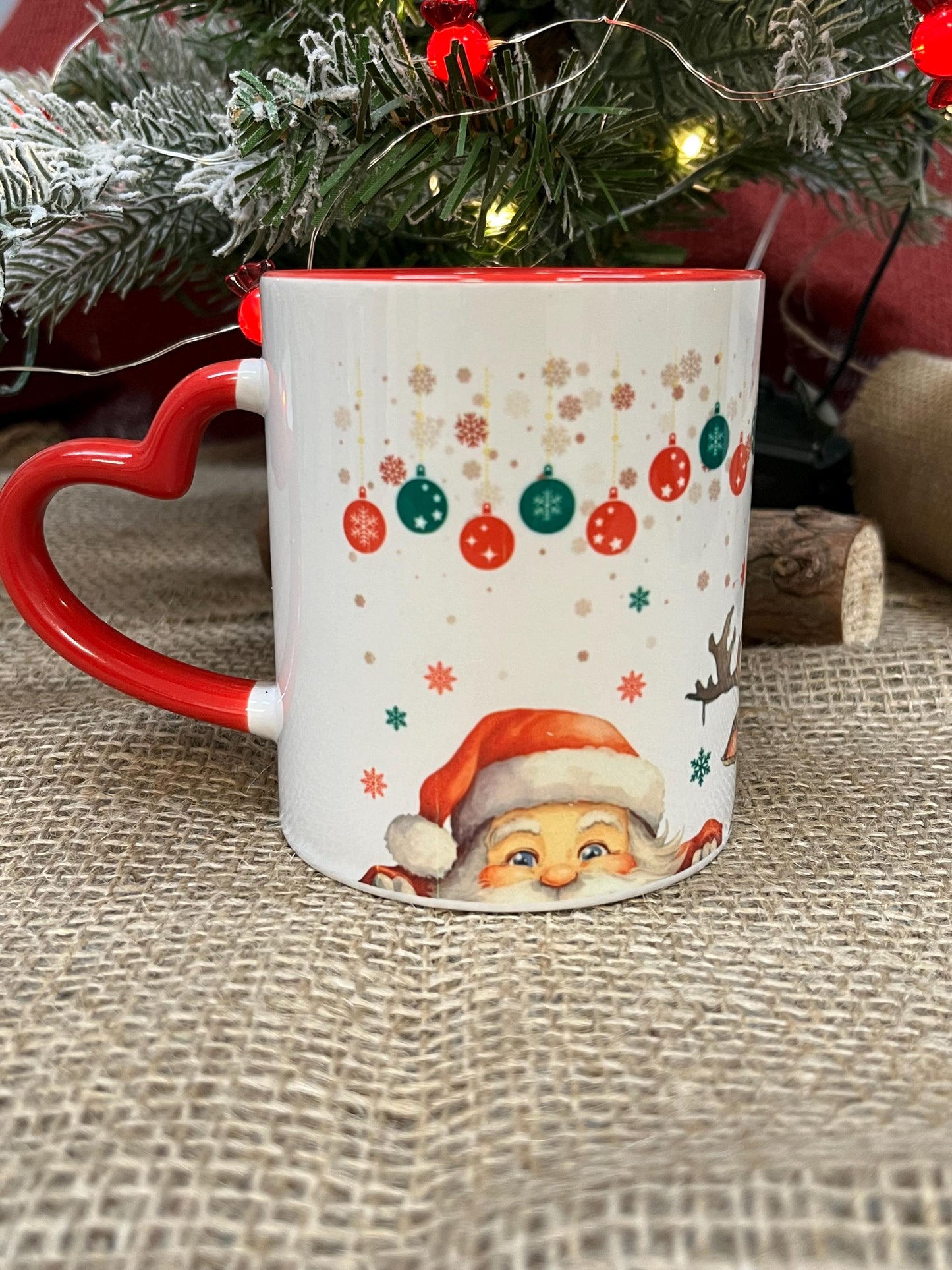 Tazza in ceramica Natalizia con Manico a Cuore