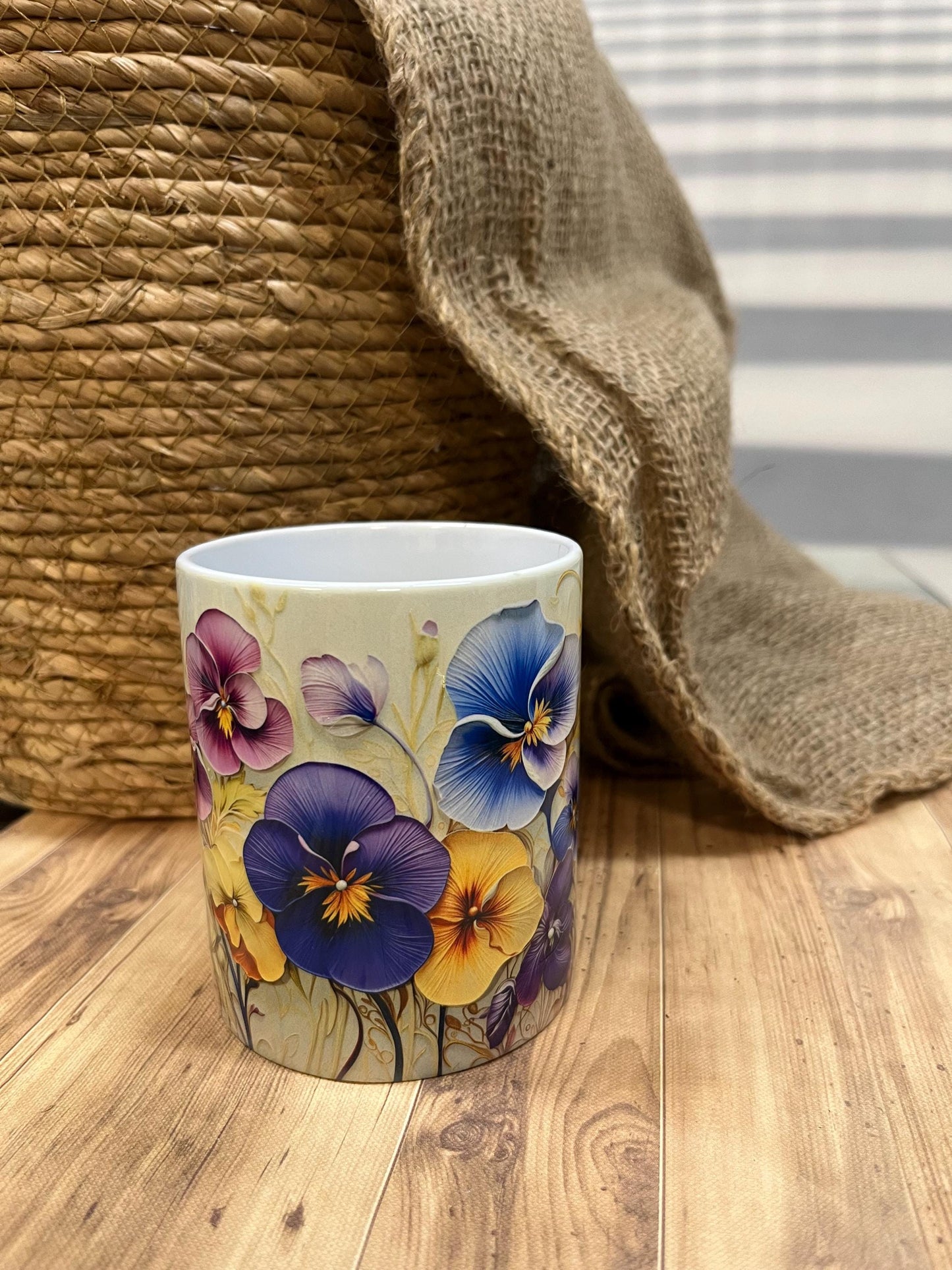 Tazza -Mug in ceramica con Violetta sublimata in 3D