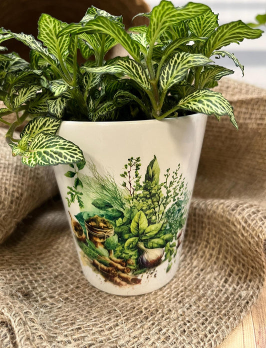 Vaso Conico in ceramica con Spezie