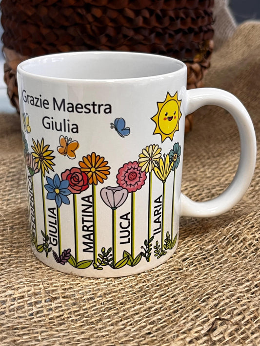 Tazza in ceramica Grazie Maestra da parte degli alunni-Tazza personalizzata con nome di alunni e Maestra