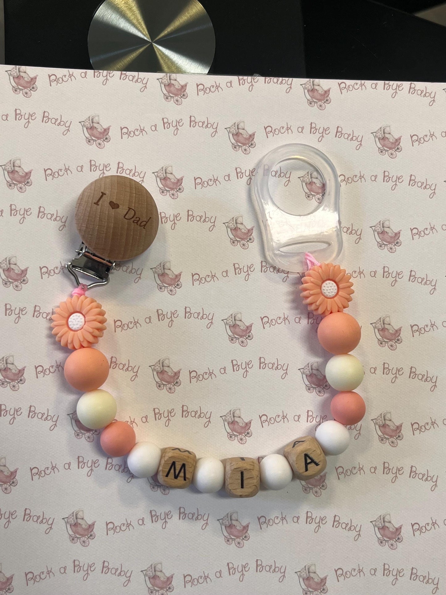 Catenella Portaciuccio con Fiore  e Clip I love Dad-personalizzata con Nome