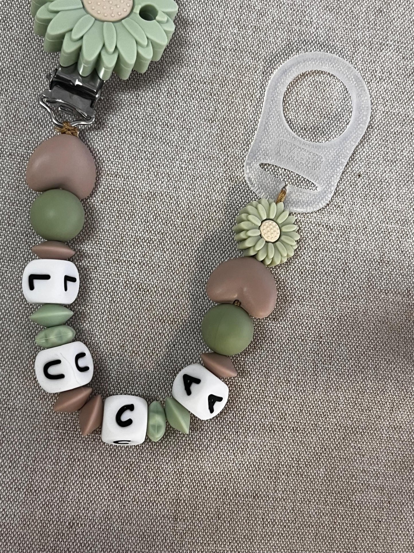 Catenella Portaciuccio con Girasole- Clip  di diversi colori-personalizzata con Nome